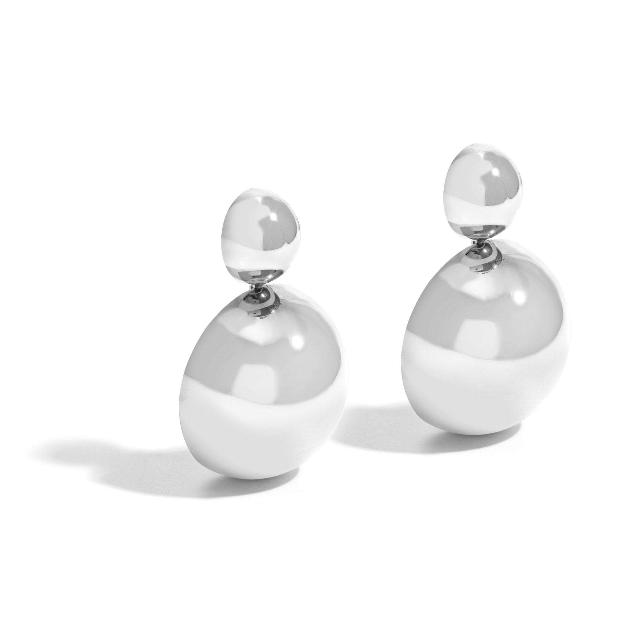 Brinco duplo Maxi da coleção Bold White