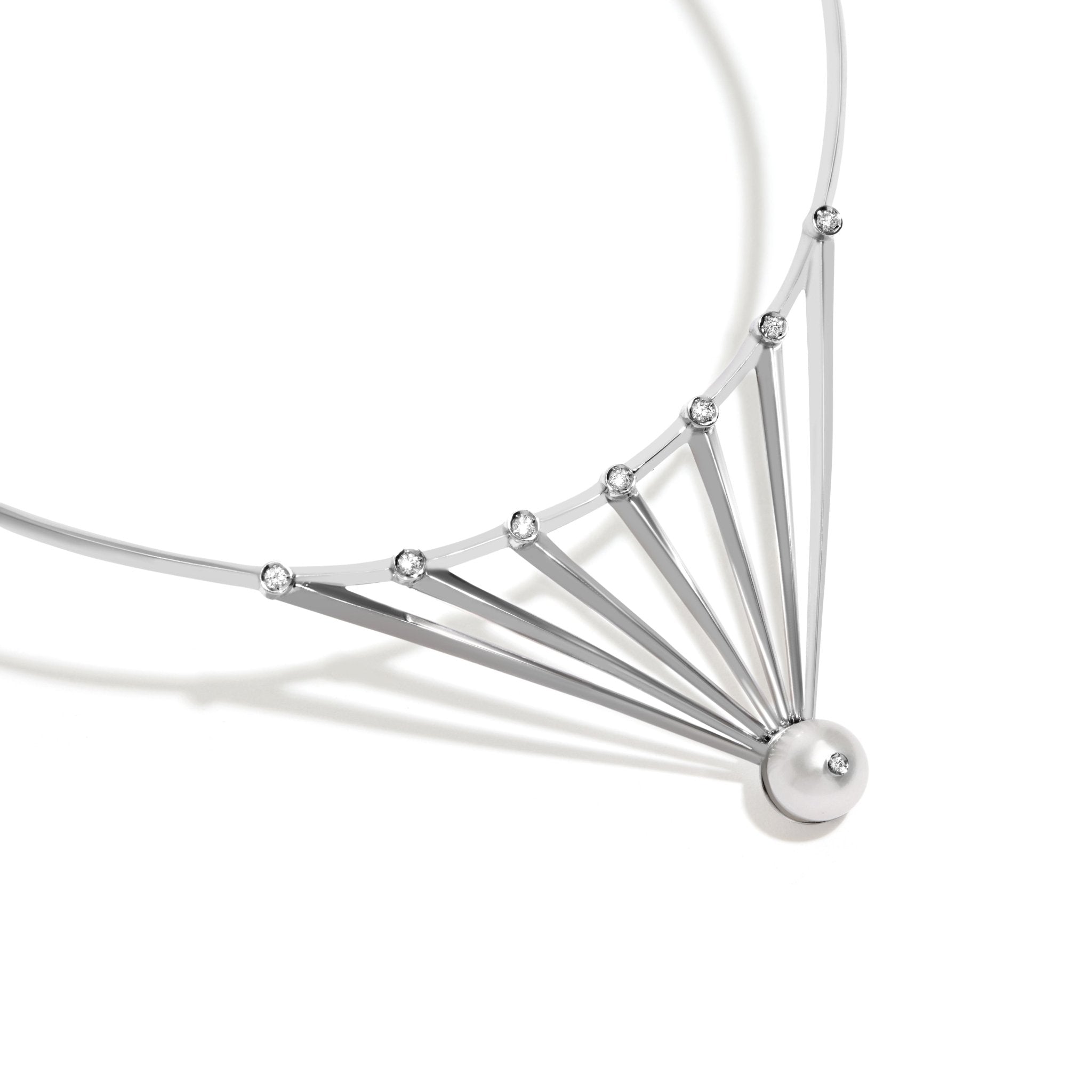 COLAR SHINE | OURO BRANCO 18K COM PÉROLA E DIAMANTES - Jack Vartanian -