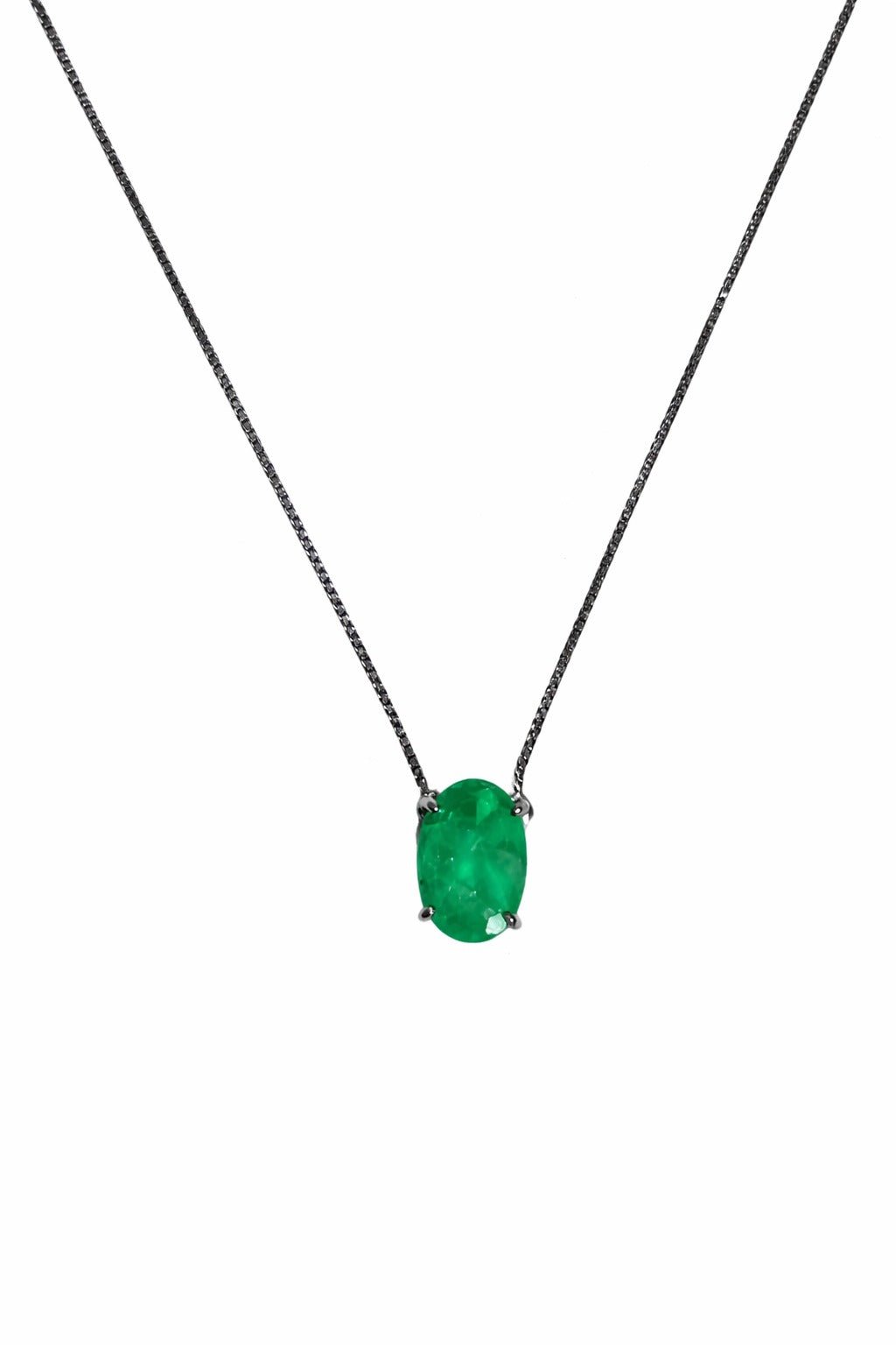Colar Solitário Oval | Ouro Branco 18K com Ródio Negro e Esmeralda - Jack Vartanian - Alta Joalheria